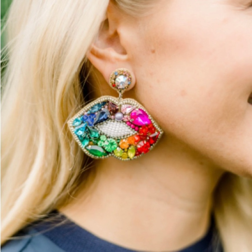 FREE GIFT INCL’D w/Purchase of Rhinestone Rainbow Ombré Lip Earrings